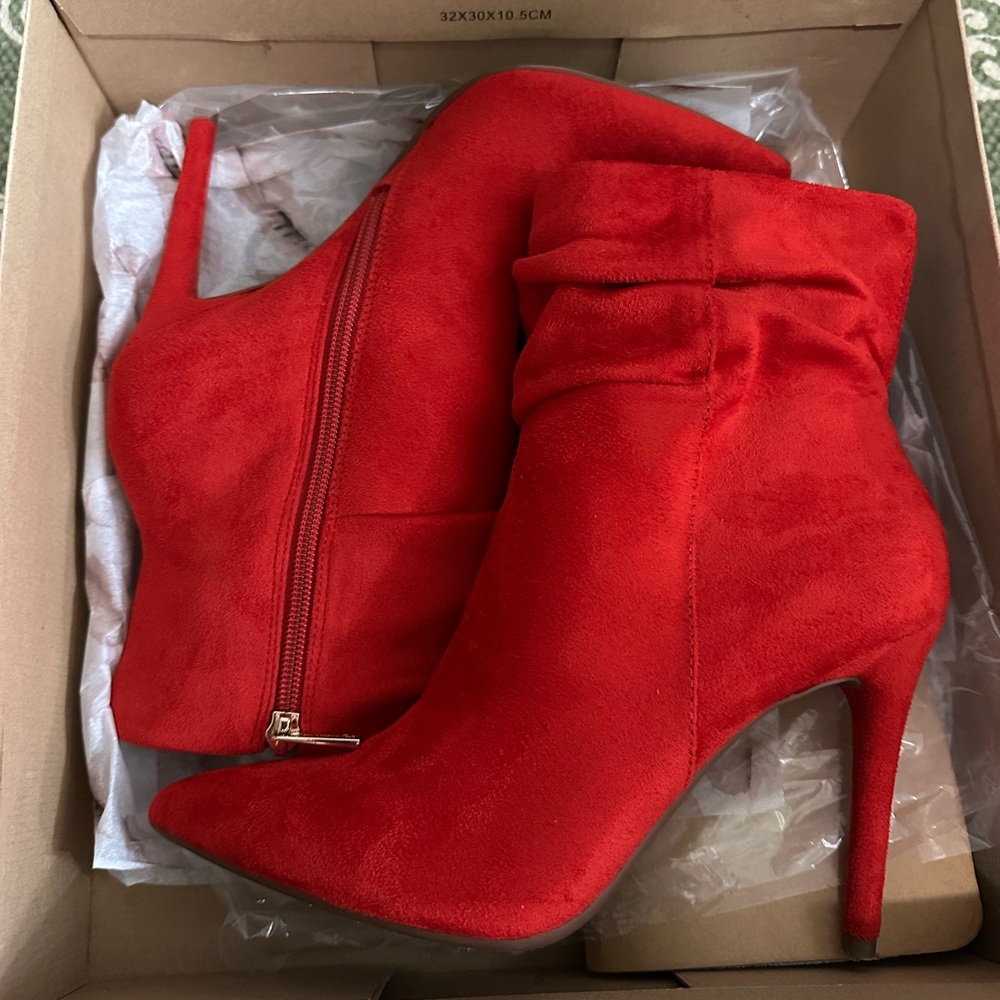 Jessica Simpson Vibrant Red Suede Heeled Boots